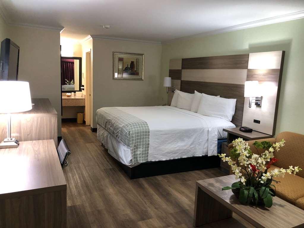 Americas Best Value Inn Columbus Cameră foto